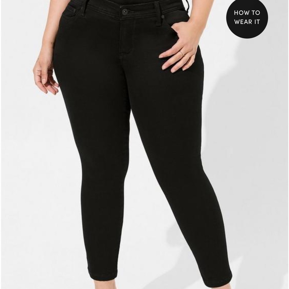 Torrid Luxe Skinny Stretch Black Jean
